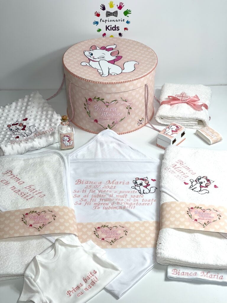 Trusou botez diamond, Kitty - imagine 2