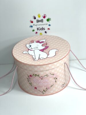 Trusou botez diamond, Kitty